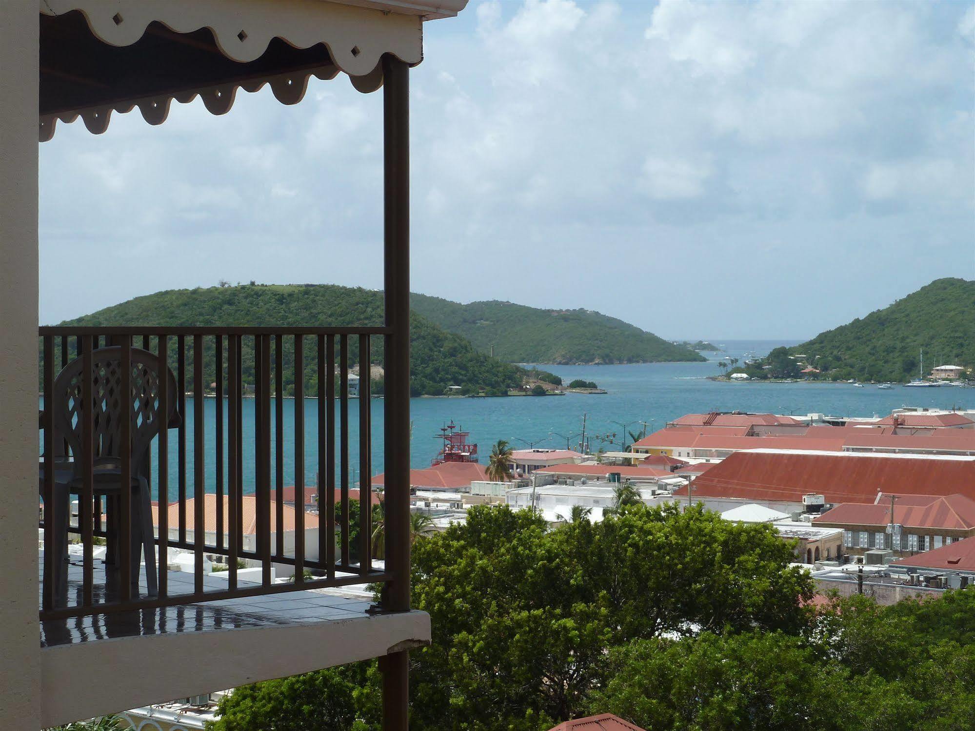 Galleon House Hotel Carlota Amalia Exterior foto