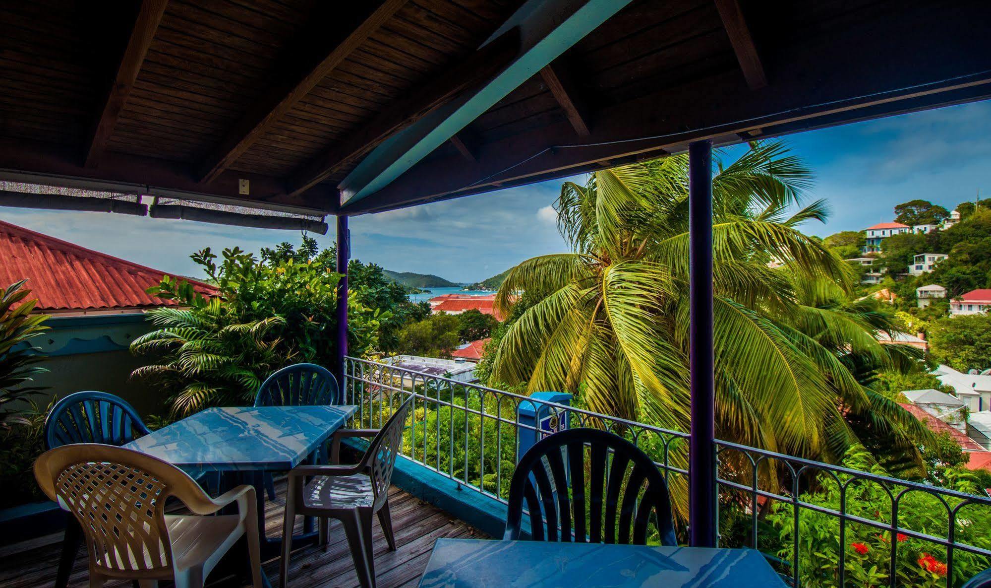 Galleon House Hotel Carlota Amalia Exterior foto